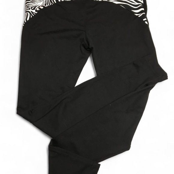 No Boundaries Women's Leggings Black Size S/CH (3-5) Animal Print Back Waist - Picture 8 of 9